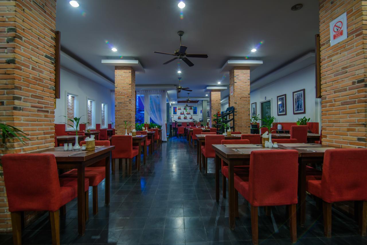 Mekong Angkor Deluxe Hotel Сіємреап Екстер'єр фото